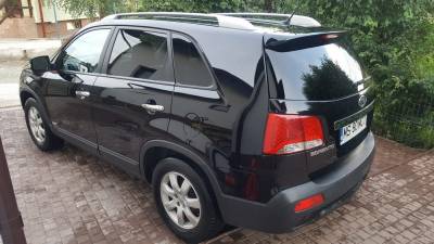 Kia Sorento-1-IMG-nav